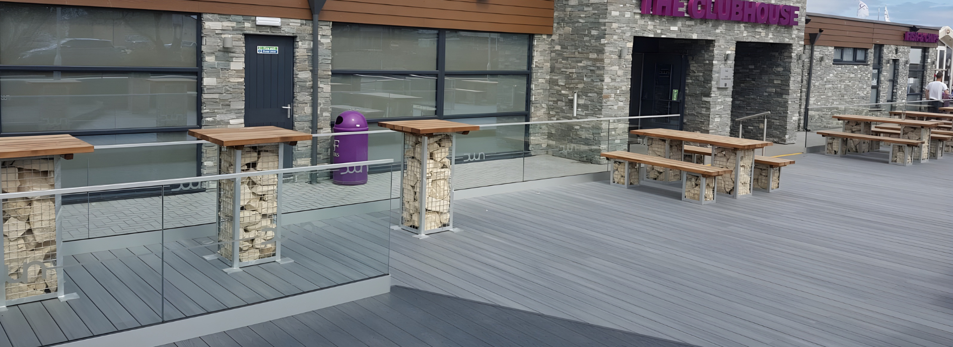 Commercial composite decking (1)