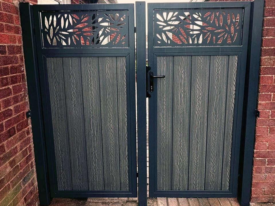 Composite Fencing and Gates North Wales 6