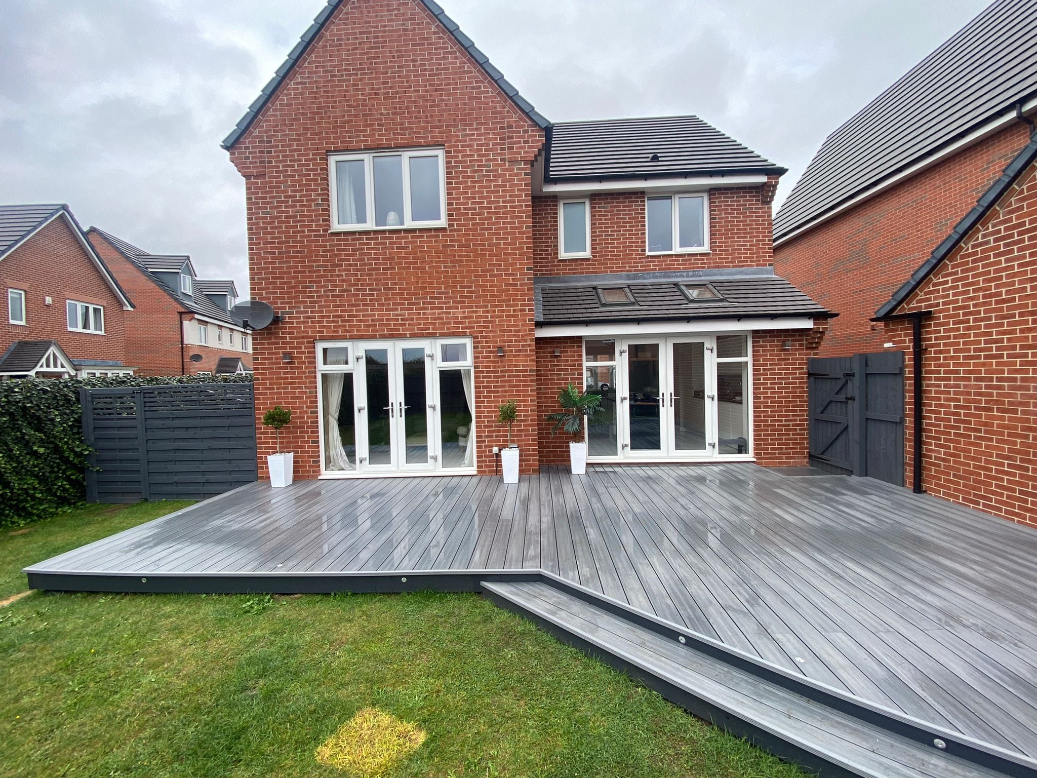 composite-decking-denbigh-north-wales-1