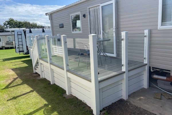 caravan-composite-decking-north-wales-2