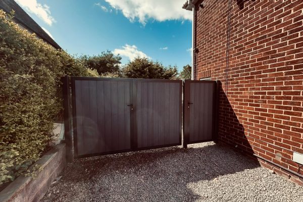 composite-gates-north-wales-1