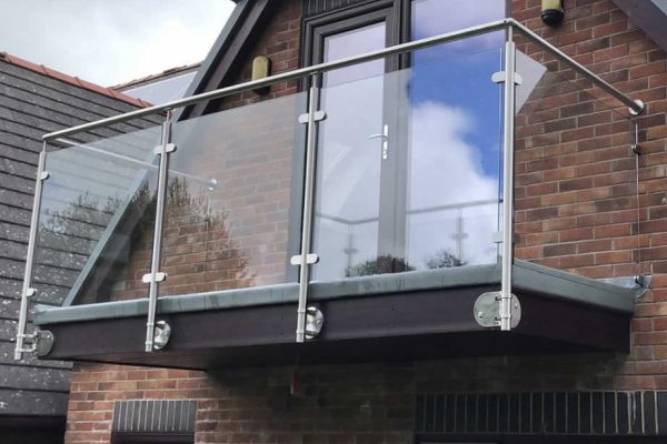 first-floor-balcony-north-wales-1