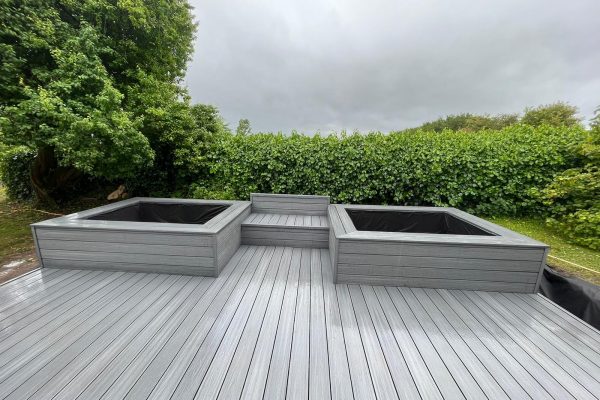 large-composite-decking-area-with-raised-planters-1